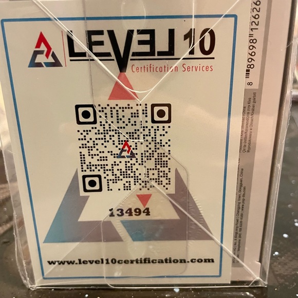 Signed Authentic Yellow Power Ranger Funko Pop - Picture 4 of 5